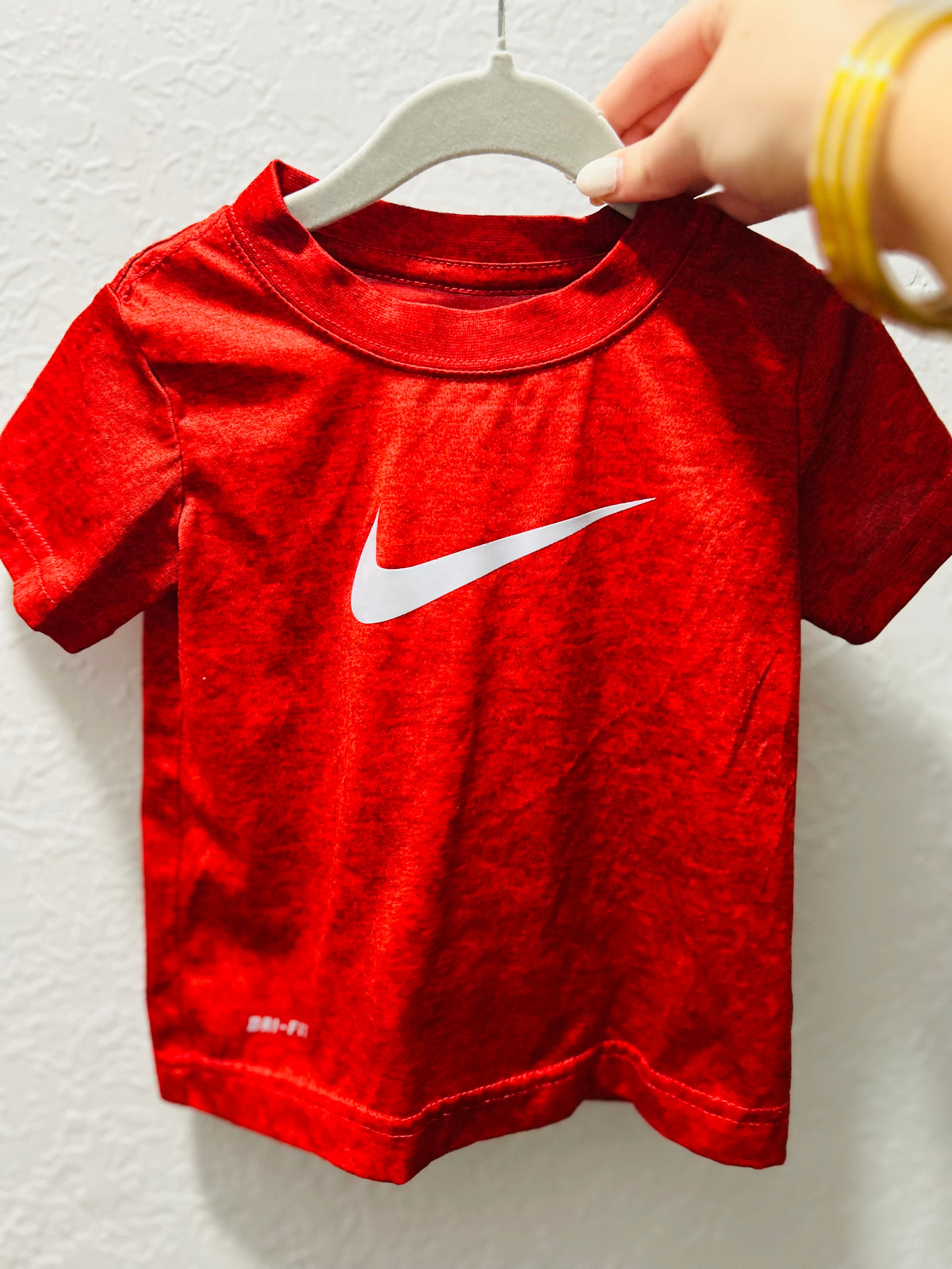 Nike 2T