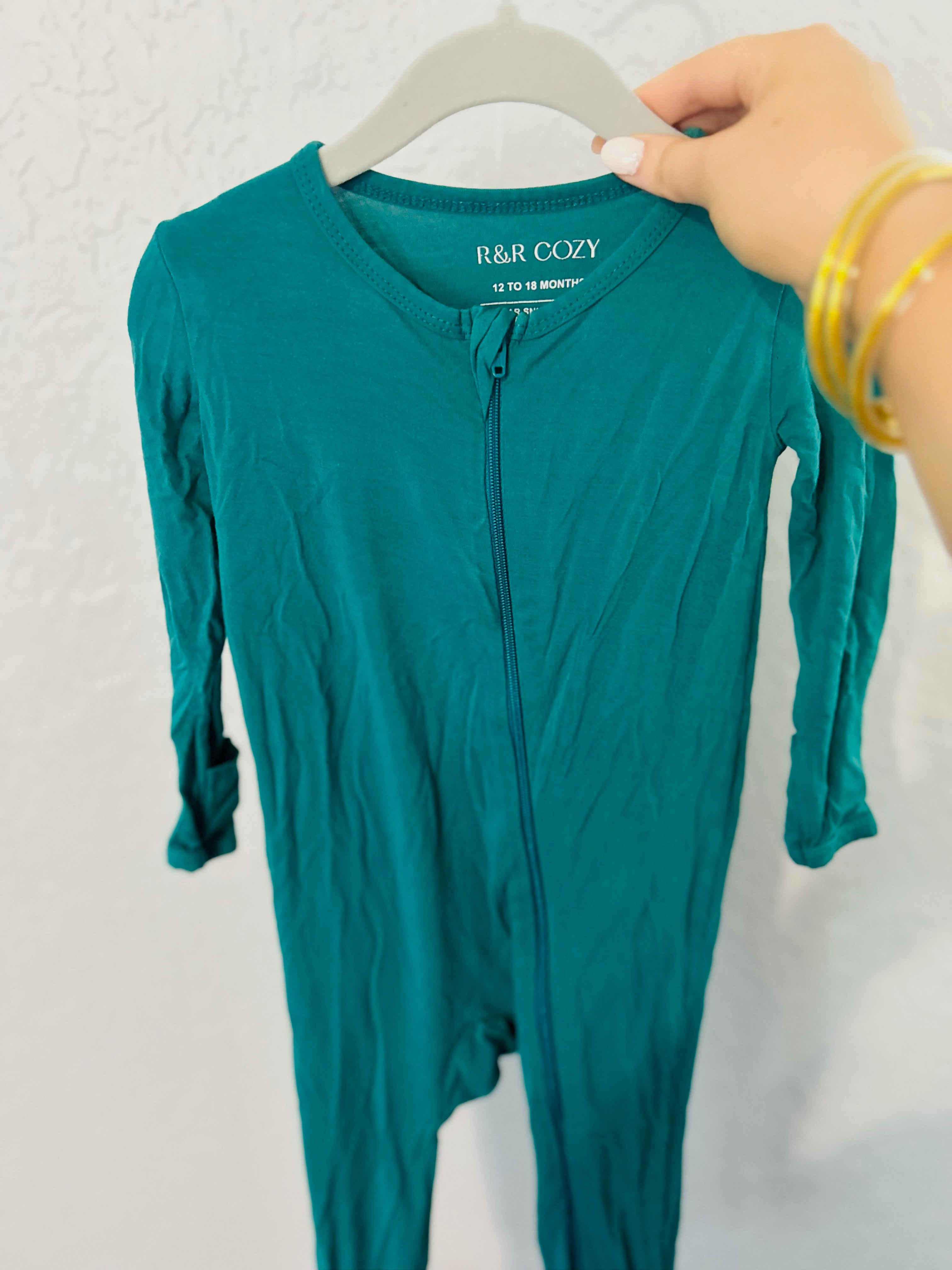 R & R Cozy 12/18M